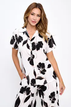 Floral Print V neck Short Sleeve Top with Collar and Buttons