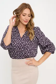Floral Print V neck 3/4 Sleeve Top