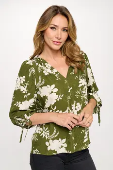 Floral Print V neck 3/4 Sleeve Top with Tie