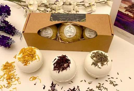 Purity Therapeutic Bath Bomb Gift Set