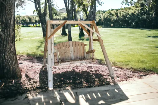 70" Natural Swing Chair