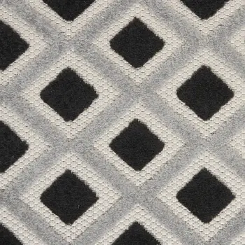 5' X 8' Black And White Indoor Outdoor Area Rug